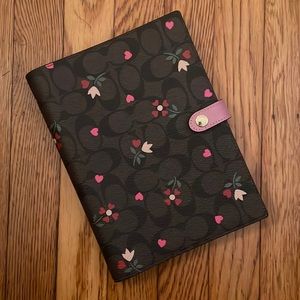 NWOT Coach Heart Print Notebook 📒 ♥️